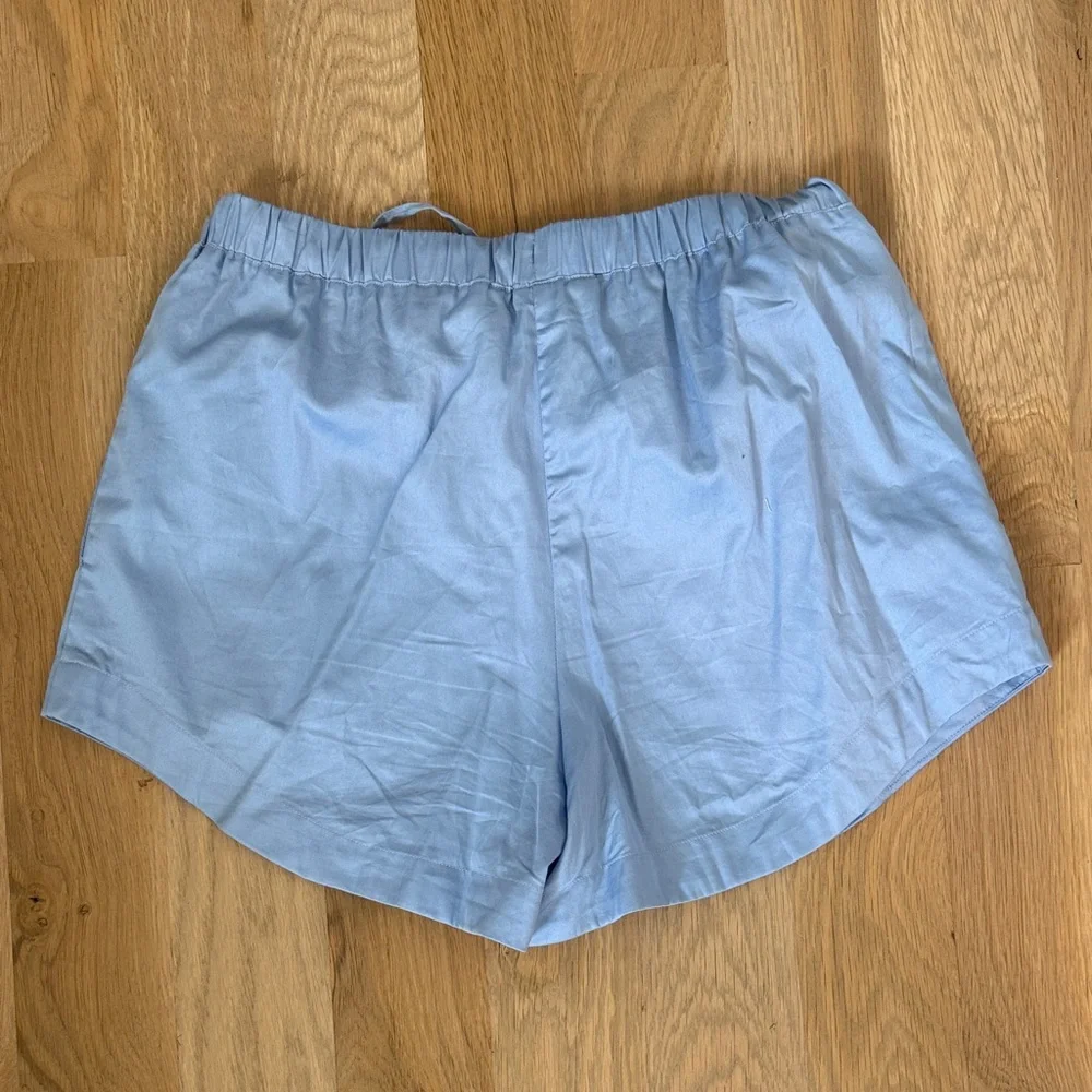 French Connection Shorts - Picture 4 of 5